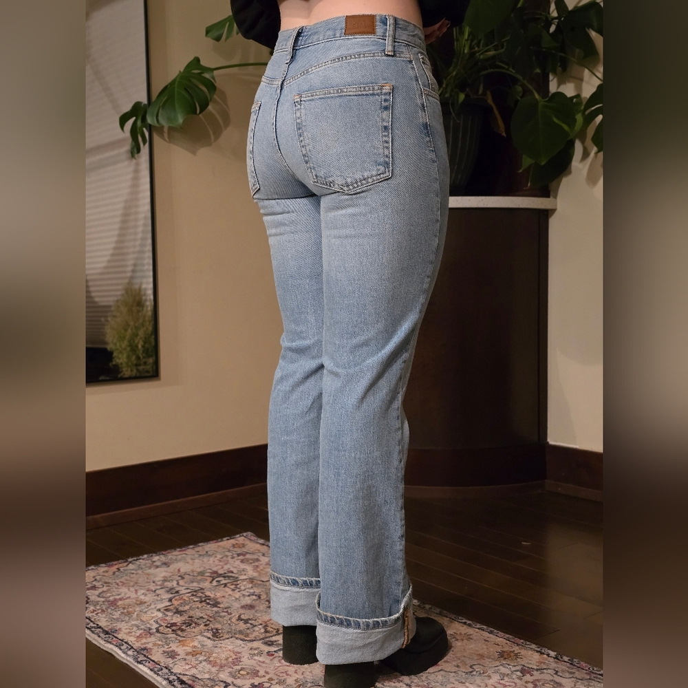 BDG 90s Bootcut Mid Rise Blue Jean size 26